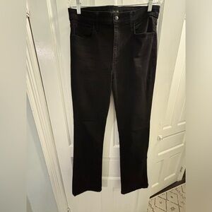 THE HI (RISE) HONEY
HIGH RISE CURVY BOOTCUT, size 31